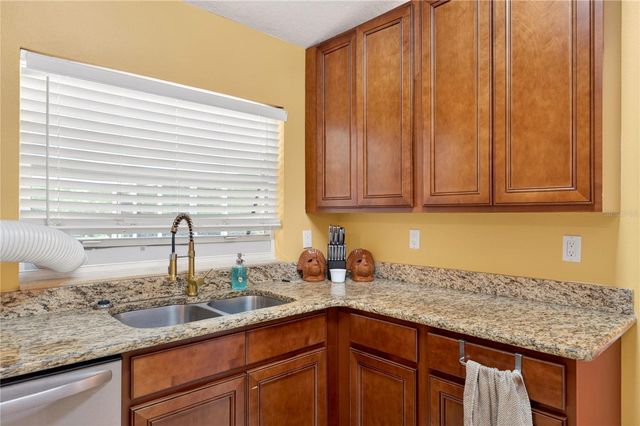 300 VIKING ST NE, Palm Bay, FL 32907