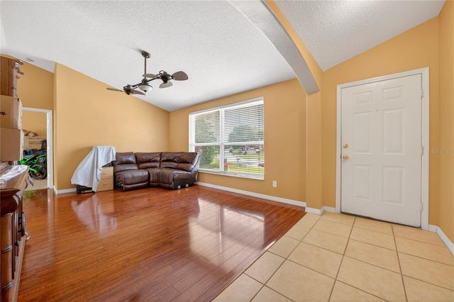 300 VIKING ST NE, Palm Bay, FL 32907