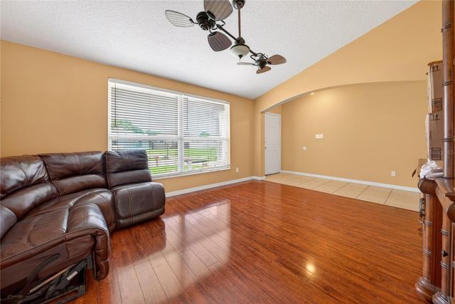 300 VIKING ST NE, Palm Bay, FL 32907