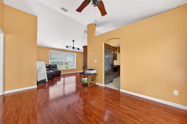 300 VIKING ST NE, Palm Bay, FL 32907