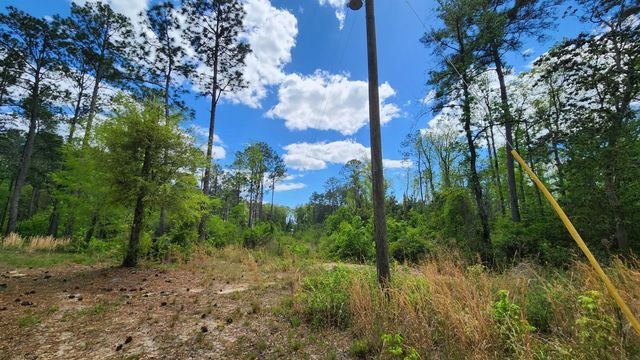 3002 FL-20, Freeport, FL 32439