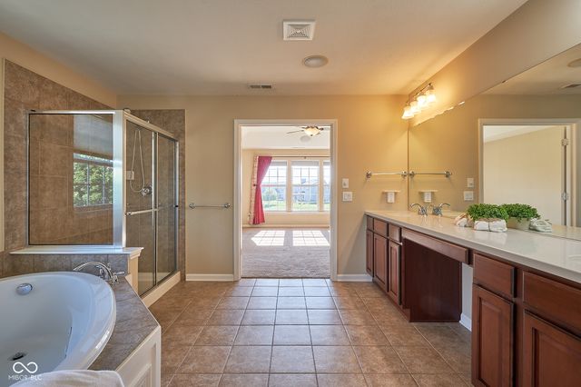 13071 Knights Way, Fishers, IN 46037