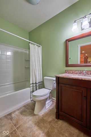 13071 Knights Way, Fishers, IN 46037