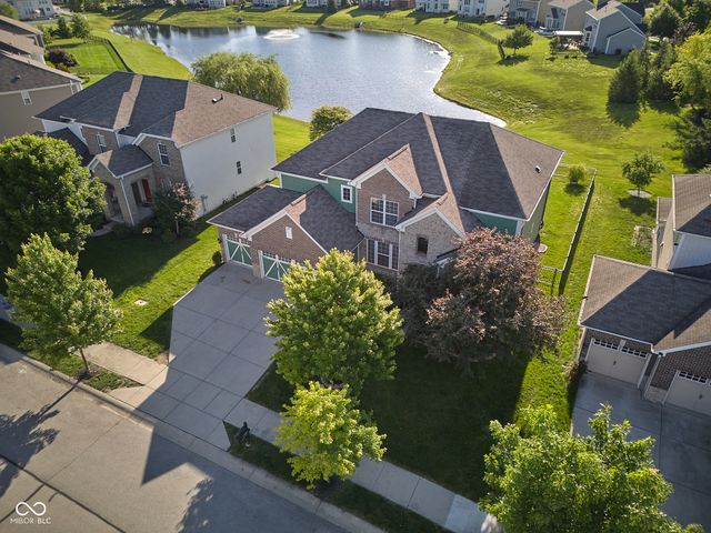 13071 Knights Way, Fishers, IN 46037