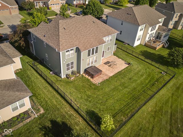 13071 Knights Way, Fishers, IN 46037