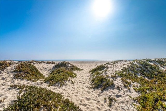 645 Sunfish Way, Port Hueneme, CA 93041