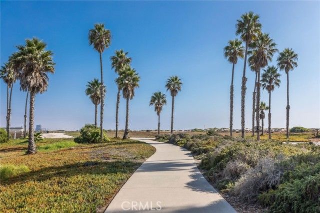 645 Sunfish Way, Port Hueneme, CA 93041