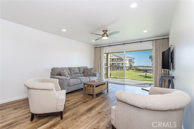 645 Sunfish Way, Port Hueneme, CA 93041