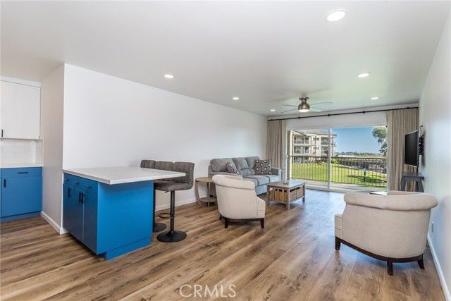 645 Sunfish Way, Port Hueneme, CA 93041