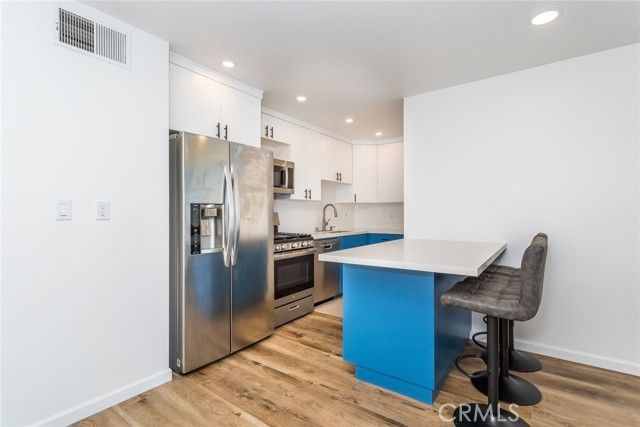 645 Sunfish Way, Port Hueneme, CA 93041