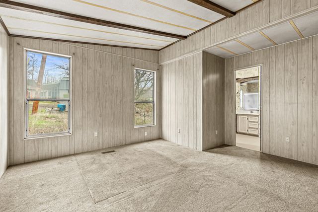 5885 Crowfoot Road, Trail, OR 97541