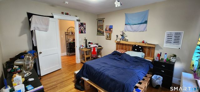 352 Elm Street 3rd fl., West Haven, CT 06516