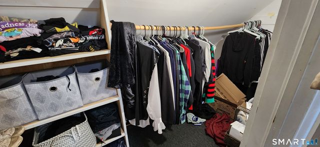 352 Elm Street 3rd fl., West Haven, CT 06516