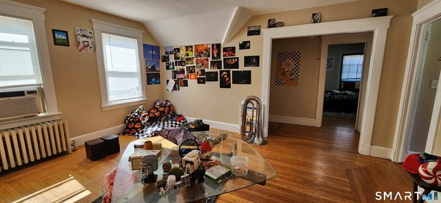 352 Elm Street 3rd fl., West Haven, CT 06516