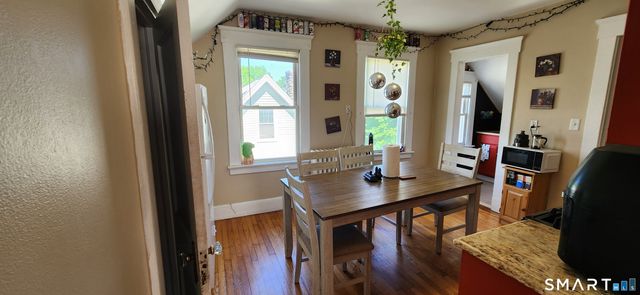 352 Elm Street 3rd fl., West Haven, CT 06516