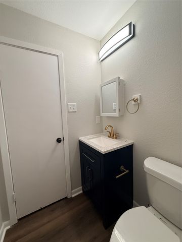 127 Dunn Street, Red Oak, TX 75154