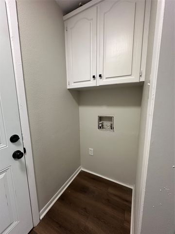 127 Dunn Street, Red Oak, TX 75154