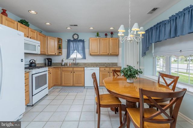 41 GRANDVIEW PL, Sewell, NJ 08080