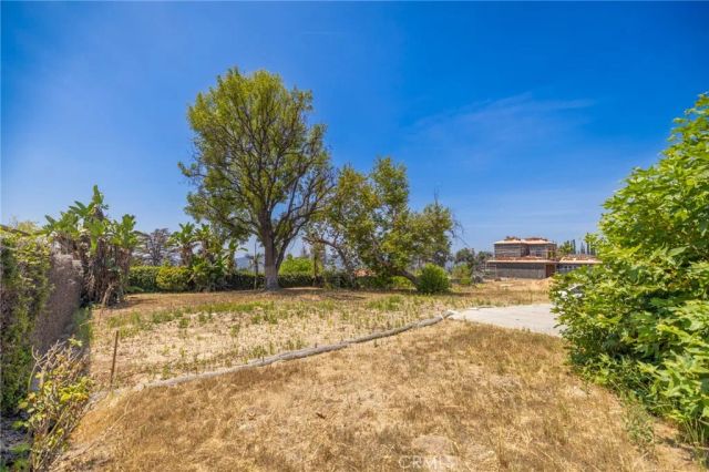 3383 Glenrose Avenue, Altadena, CA 91001