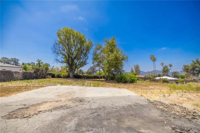3383 Glenrose Avenue, Altadena, CA 91001