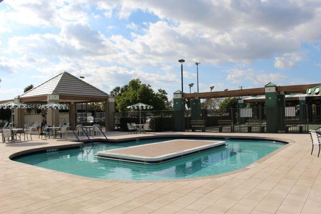 3305 Aruba Way B1, Coconut Creek, FL 33066