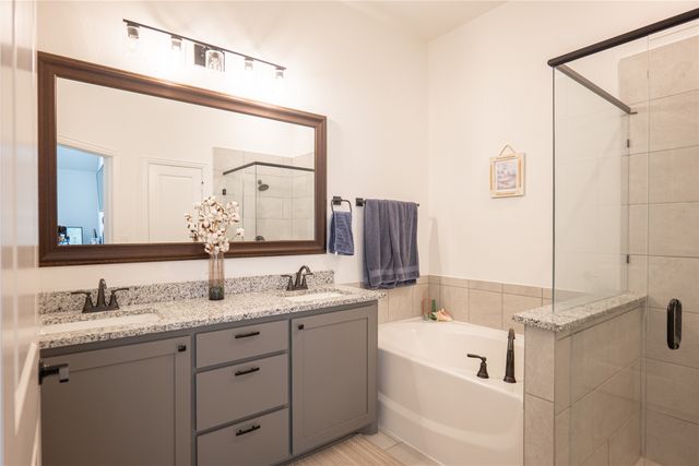 297 Sparkling Springs Drive, Waxahachie, TX 75165