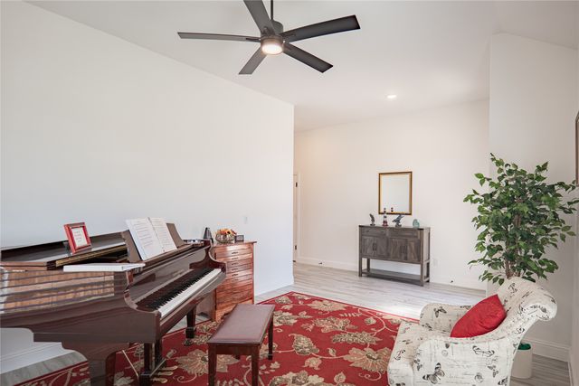 297 Sparkling Springs Drive, Waxahachie, TX 75165