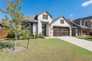 297 Sparkling Springs Drive, Waxahachie, TX 75165