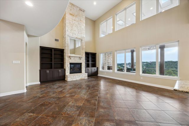 3207 Crystal Falls PKWY, Leander, TX 78641