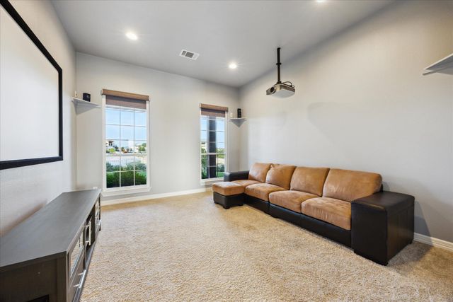 3207 Crystal Falls PKWY, Leander, TX 78641
