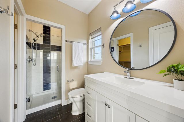 3207 Crystal Falls PKWY, Leander, TX 78641