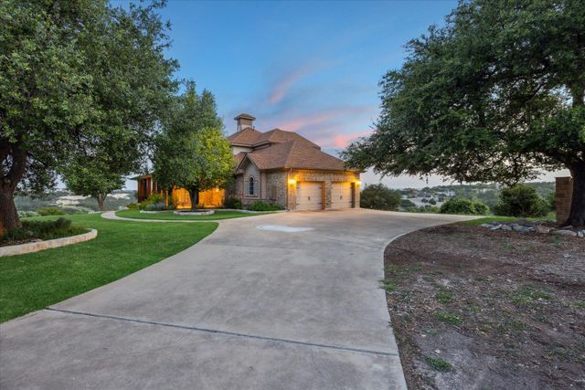 3207 Crystal Falls PKWY, Leander, TX 78641