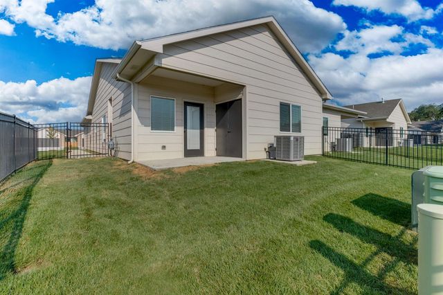 4519-4521 N Sandplum St, Wichita, KS 67205