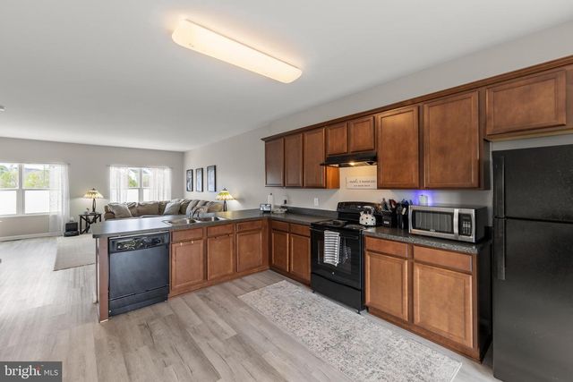 241 PATCHWORK DR, Stephenson, VA 22656