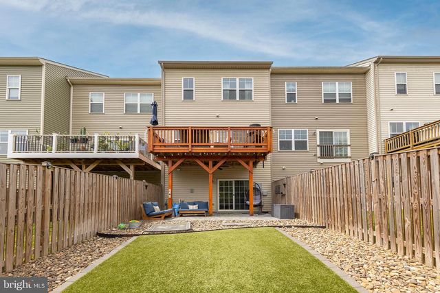 241 PATCHWORK DR, Stephenson, VA 22656