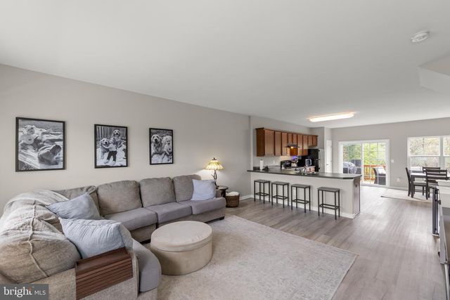 241 PATCHWORK DR, Stephenson, VA 22656