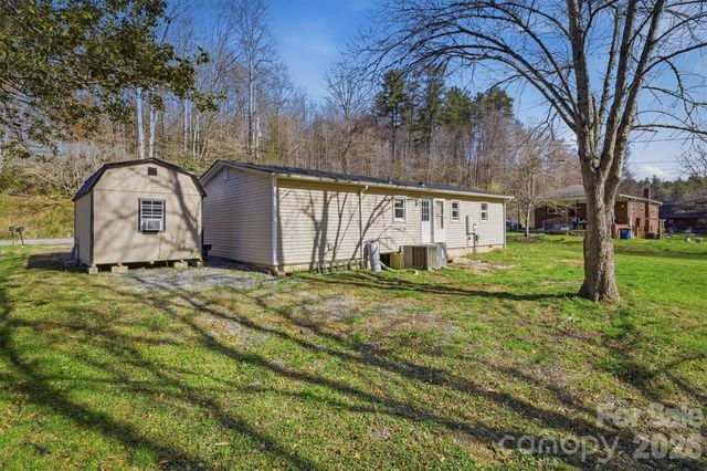 1553 Echo Drive, Lenoir, NC 28645
