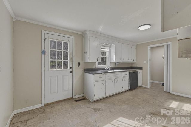 1553 Echo Drive, Lenoir, NC 28645