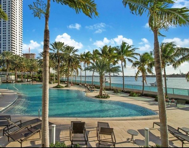 1500 Bay Road 374S, Miami Beach, FL 33139