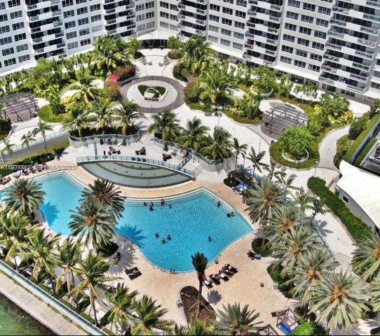 1500 Bay Road 374S, Miami Beach, FL 33139