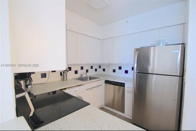 1500 Bay Road 374S, Miami Beach, FL 33139