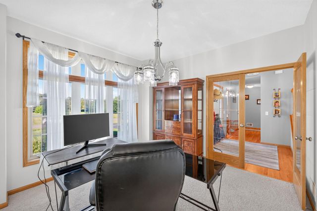 20365 Eidelweiss Street NW, Oak Grove, MN 55011