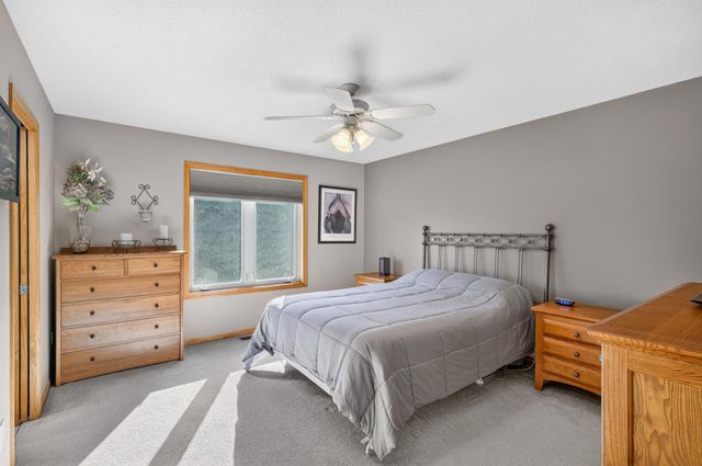 20365 Eidelweiss Street NW, Oak Grove, MN 55011