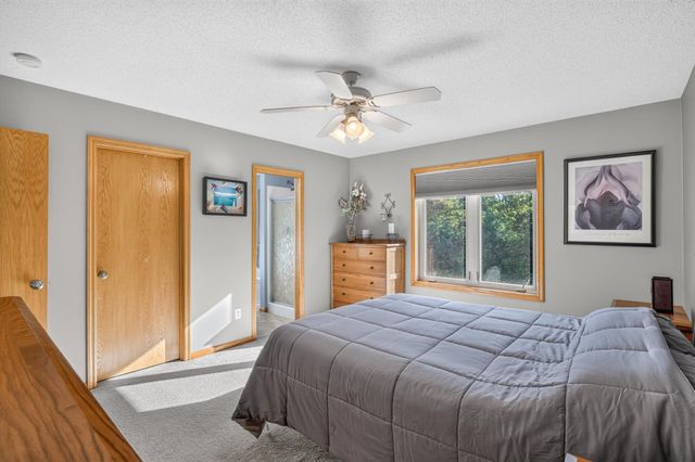 20365 Eidelweiss Street NW, Oak Grove, MN 55011