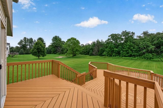 20365 Eidelweiss Street NW, Oak Grove, MN 55011