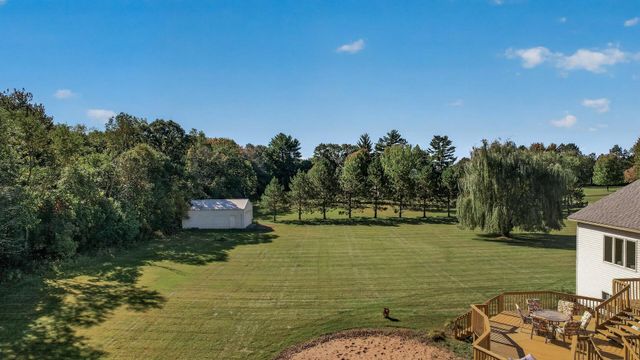 20365 Eidelweiss Street NW, Oak Grove, MN 55011