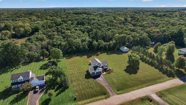 20365 Eidelweiss Street NW, Oak Grove, MN 55011