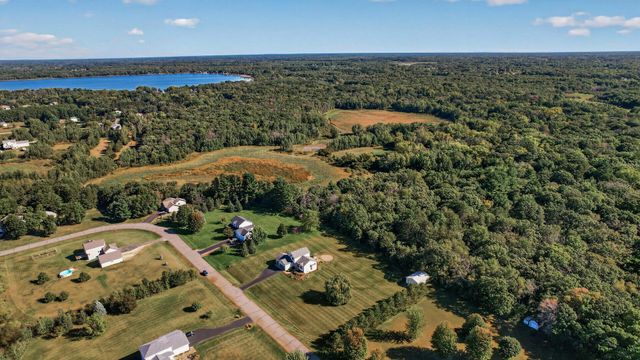 20365 Eidelweiss Street NW, Oak Grove, MN 55011
