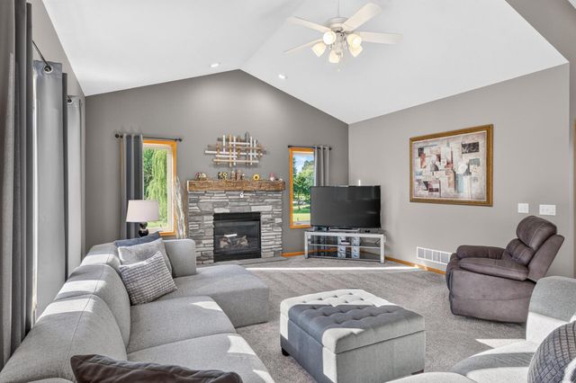 20365 Eidelweiss Street NW, Oak Grove, MN 55011
