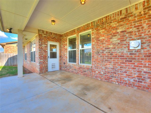 8413 NW 134th Street, Oklahoma City, OK 73142